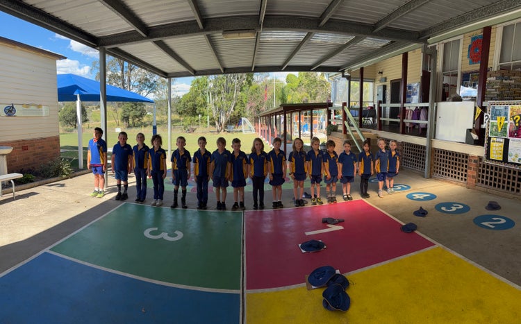 photo of students lining in the undercover play area